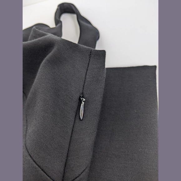 L'AGENCE Size 2 Womens Black Tank Sheath Midi Dress with Gold Tone Button - Picture 5 of 7